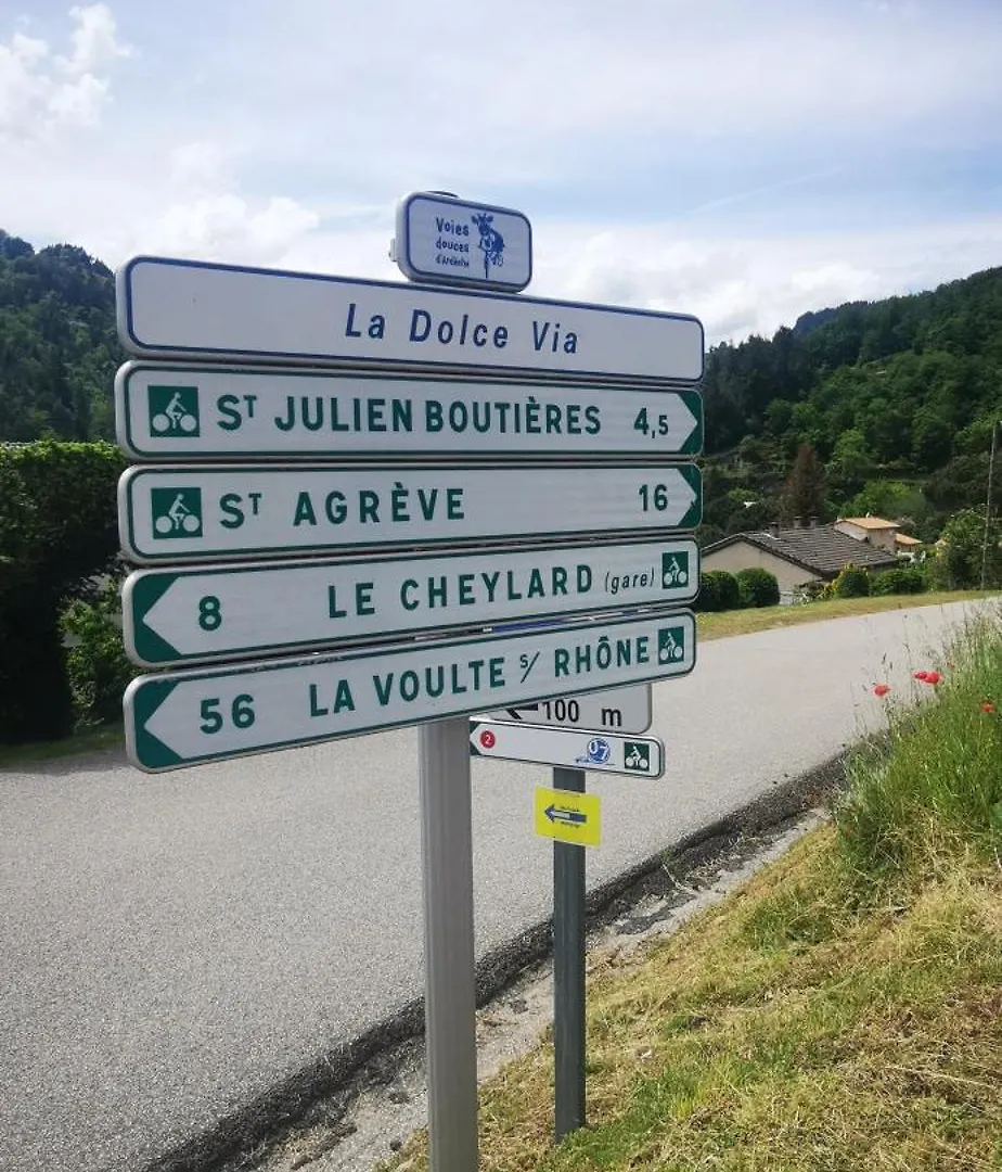 Bed & Breakfast 2 Chambres D'Hotes Avec Kitchenette, Frigo, Dolce Via Saint-Martin-de-Valamas