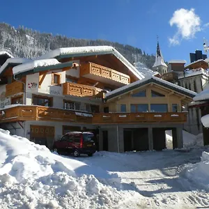 Couette-café Chalet Alpaka, Châtel